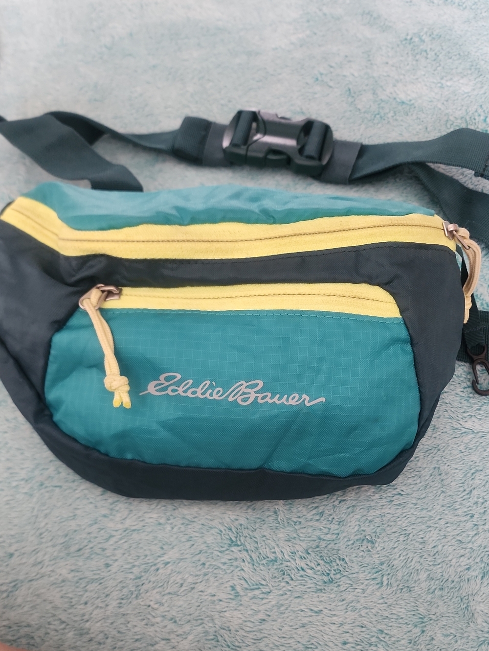 Eddie Bauer Teal and Yellow Belt Pack